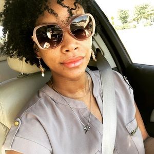 Meet your Posher, Darshane